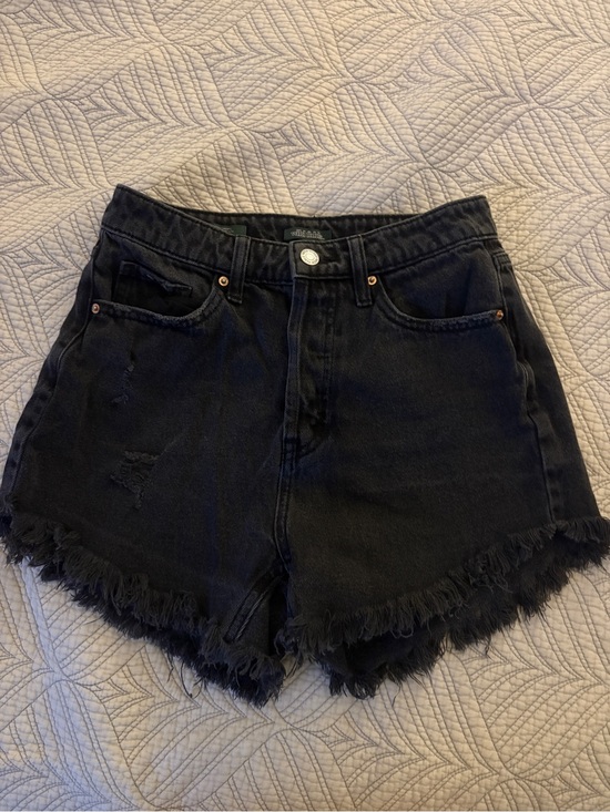 wild fable Pants - wild fable Black High-Rise Distressed Frayed Hem Jean Shorts - Size 2